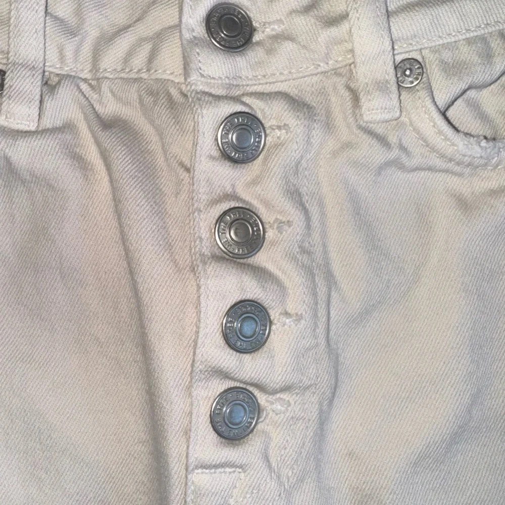 We the Free Distressed Denim Front Buttons Boho Mini Skirt Cream Off White 27